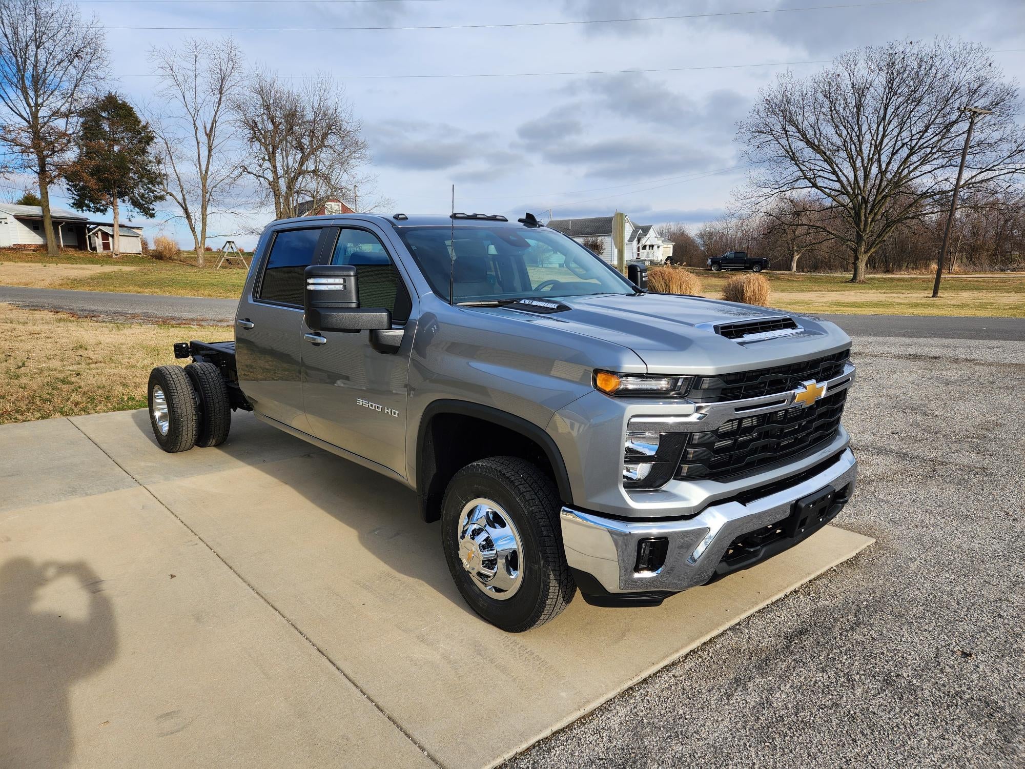2026 Chevrolet Silverado 3500 HD Chassis Cab LT