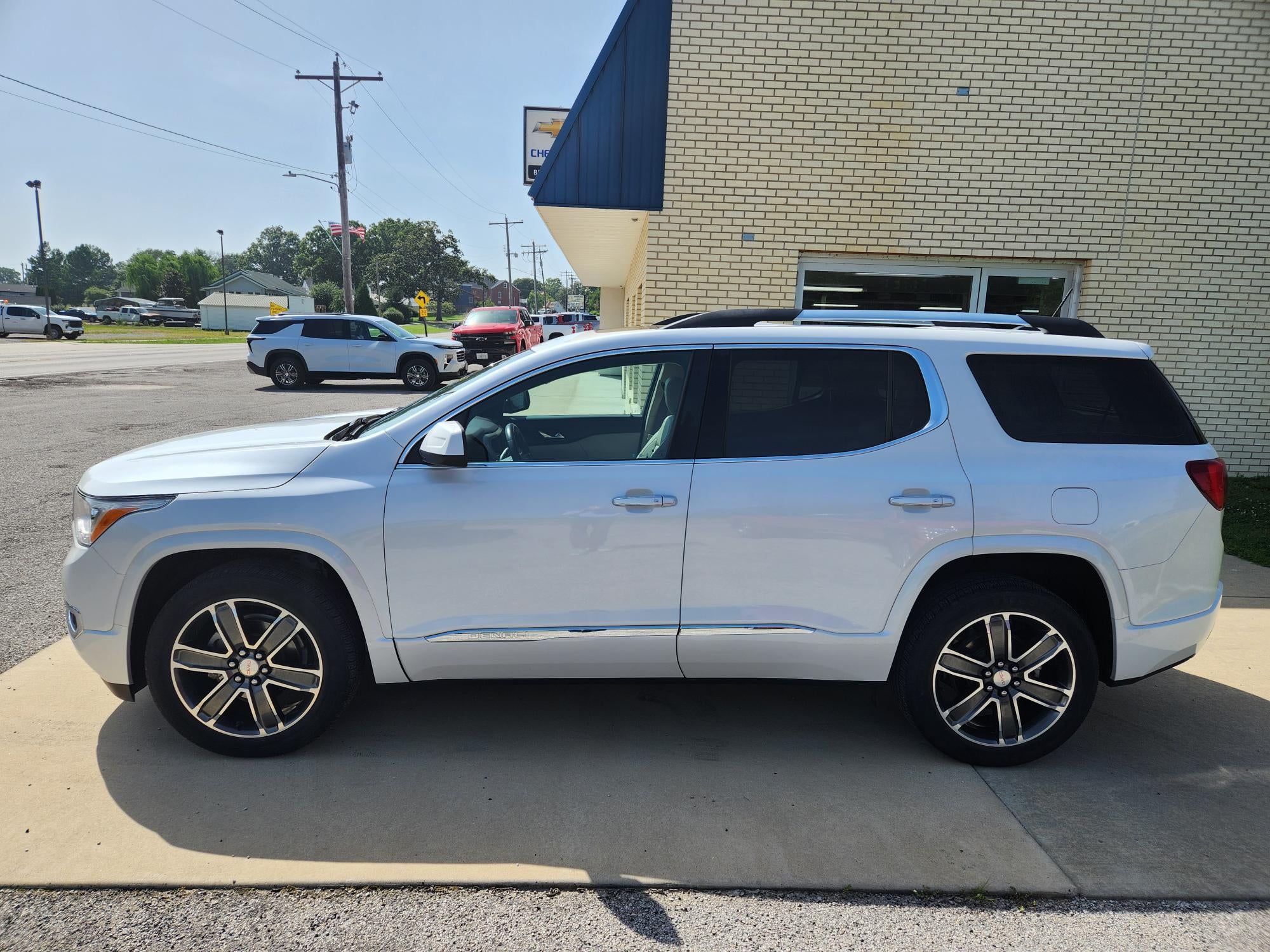 2017 GMC Acadia Denali