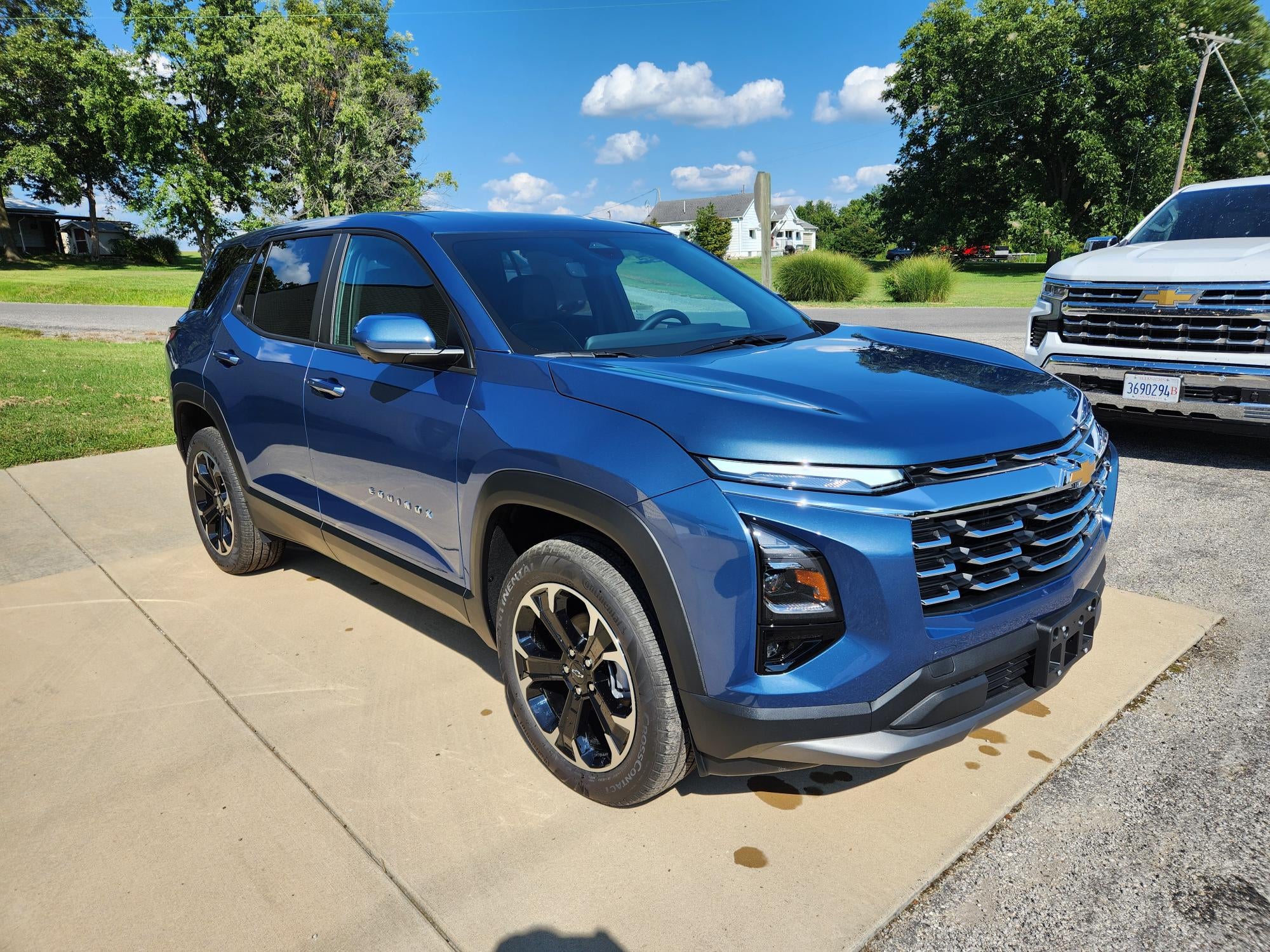 2027 Chevrolet Equinox LT