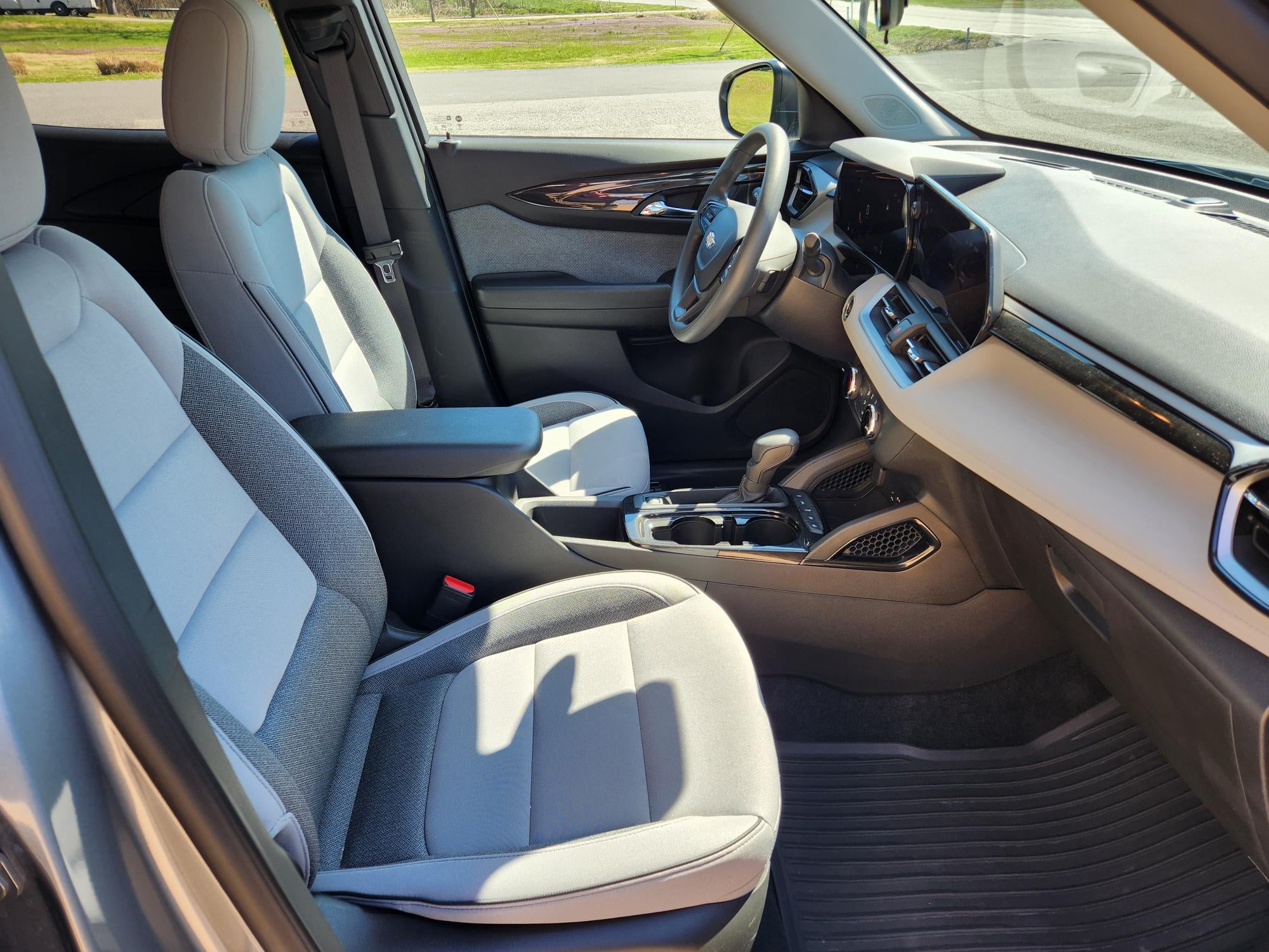 2025 Chevrolet Trailblazer LS